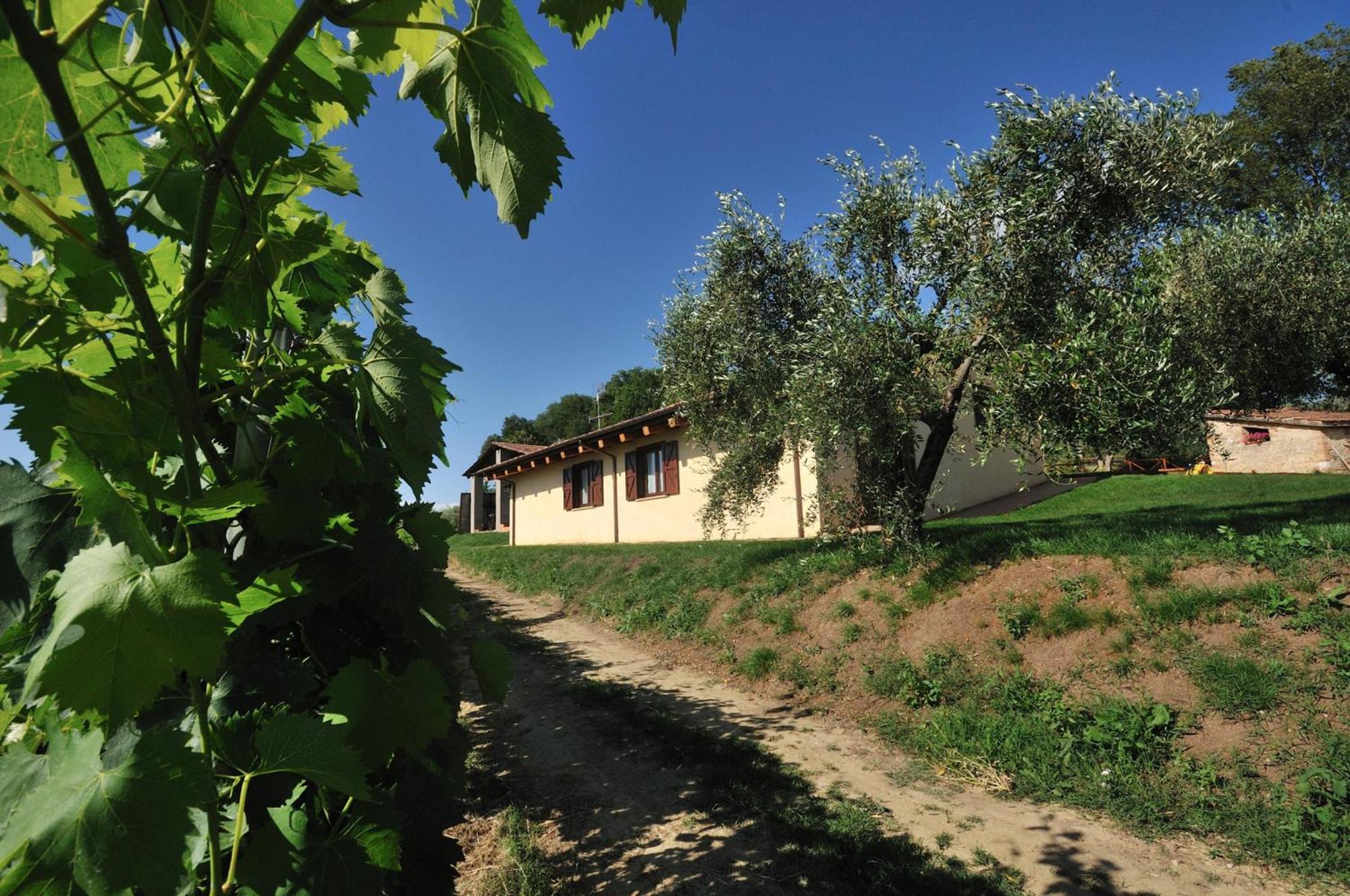 Agriturismo Casale Contessa Montebuono  Exteriör bild